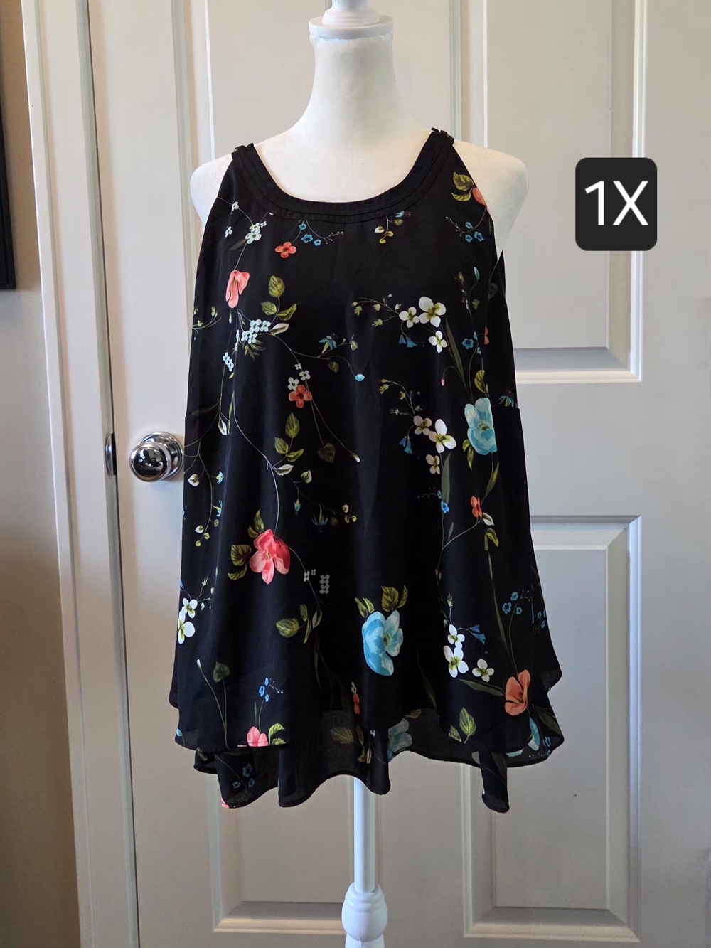 Worthington Sleeveless Blouse Floral Layered Tiered Look top Womens 1X